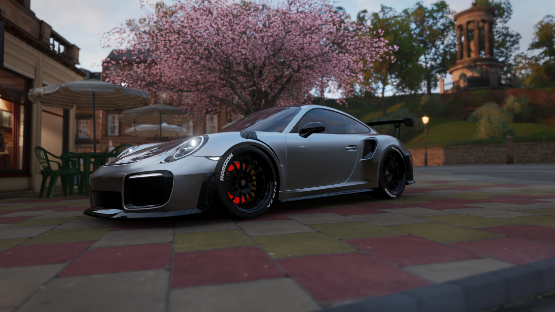 九游sports-_城市广场：开放式网球街头比赛_，开放式网球击球