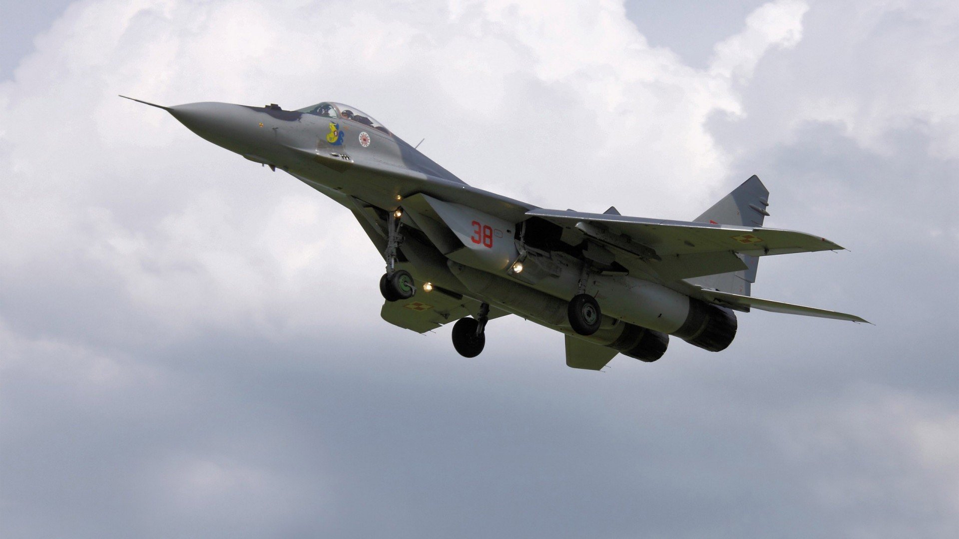 九游娱乐(jiuyou)官方网站-_快船迎战强敌，团队配合令人称赞_，快船全队