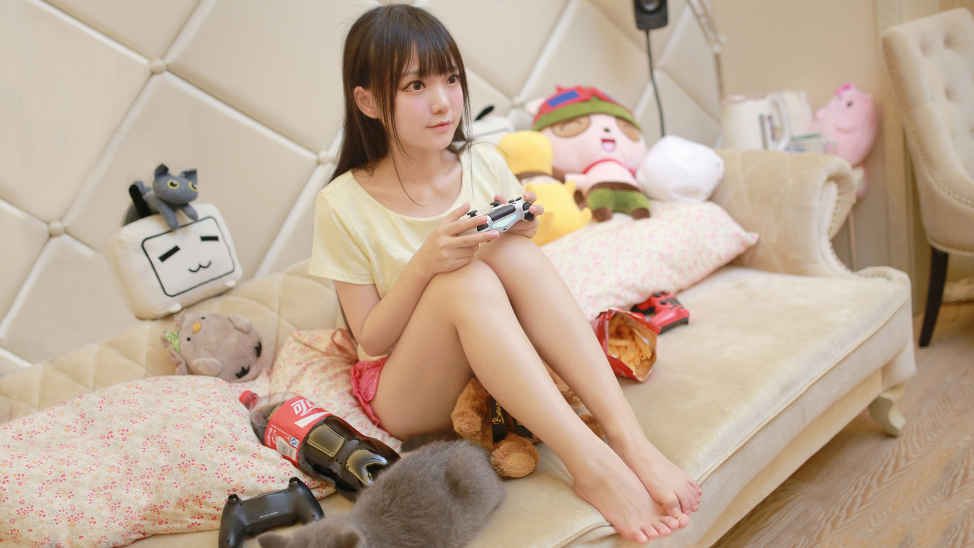 九游网页版官网-英超：利物浦2-0击败曼联，萨拉赫和菲尔米诺双双出彩，利物浦官方宣布与萨拉赫续约