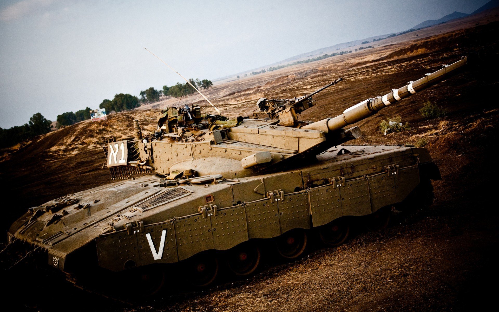 英超比赛高潮迭起，精彩进球和关键扑救成为焦点，英超经典比赛