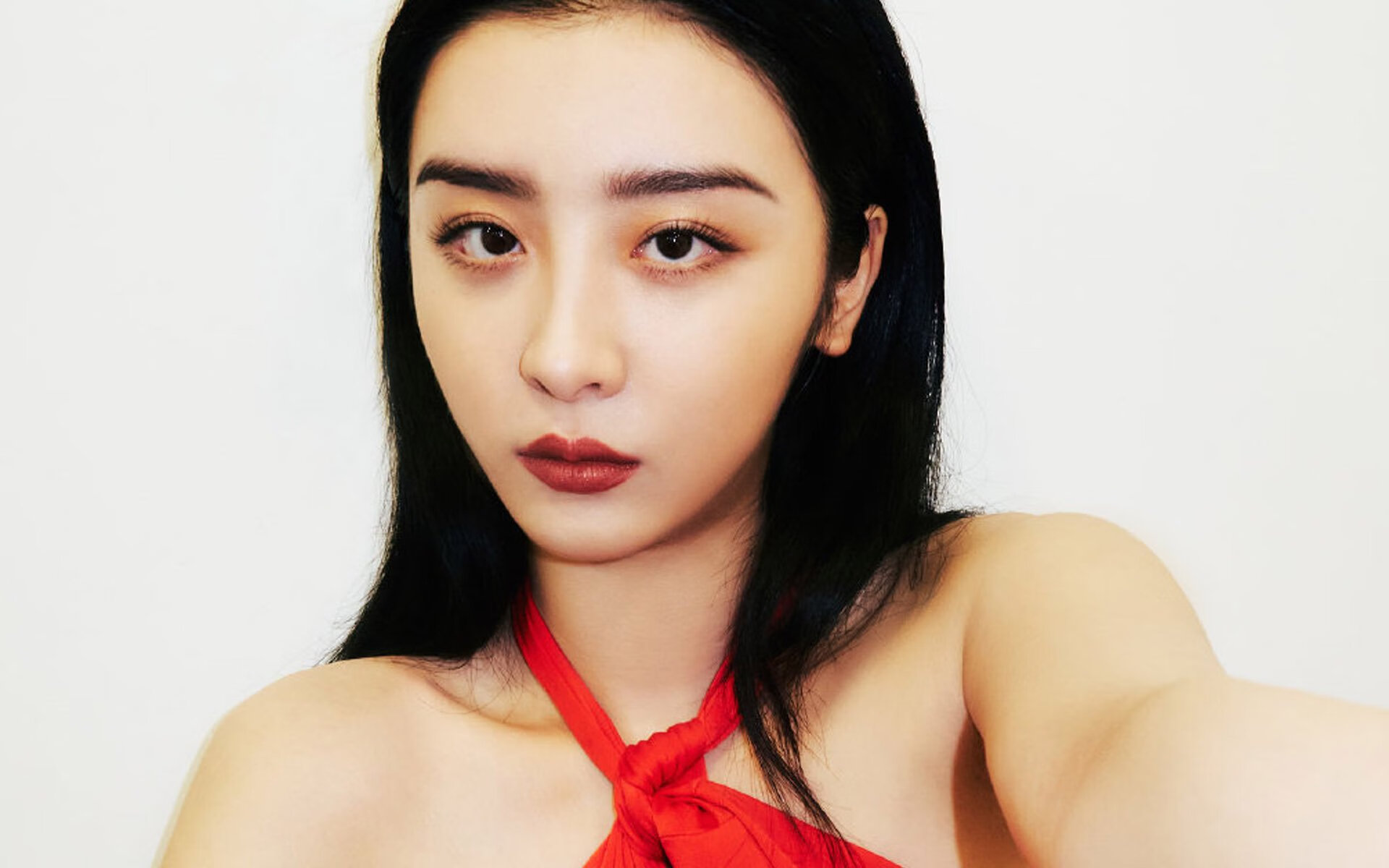 九游娱乐(jiuyou)官网-瑞士男足在巴黎奥运会上表现出色，赢得奖牌，瑞士男足门将